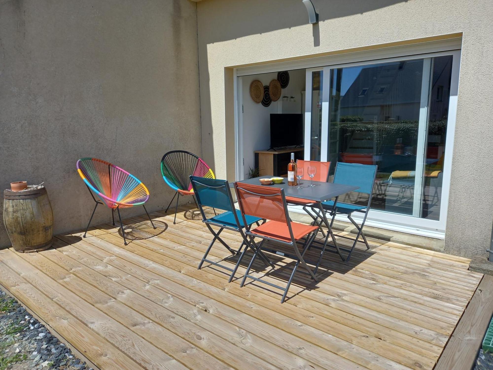 Maison 100m De La Les Pieds Dans L'eau Hébergement de vacances